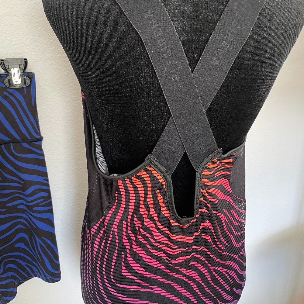 Tri Sirena animal print workout tank